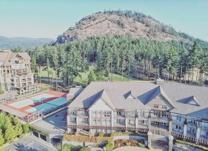 Fairways Hotel On The Mountain Лангфорд Экстерьер фото